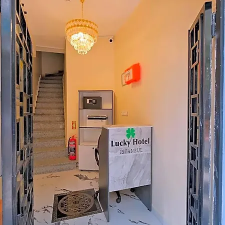 Lucky Ξενοδοχείο